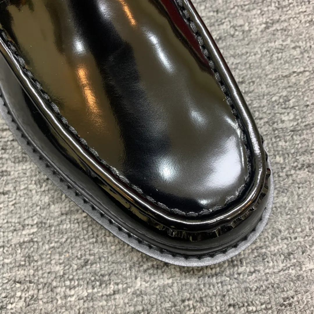 Men's shoes 💰960 🎁🎁🎁😈[Ferragamo] Men's high-top boots, the latest hot style, 1:1 original purchase quality, top quality, imported cowhide for the uppers, imported cowhide for the lining and feet, with original lightweight foam outsole, matching code 39-44, (38, 45 custom-made, non-refundable)